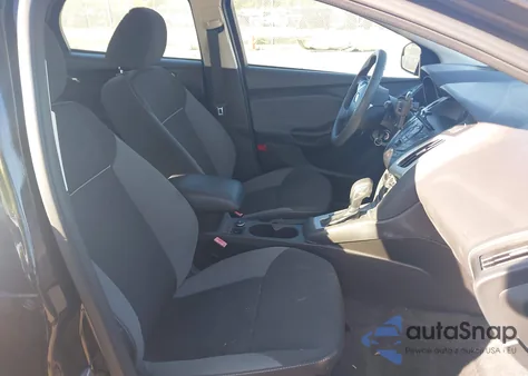 2012 Ford Focus Se z USA, uszkodzony, nr VIN 1FAHP3K21CL476488